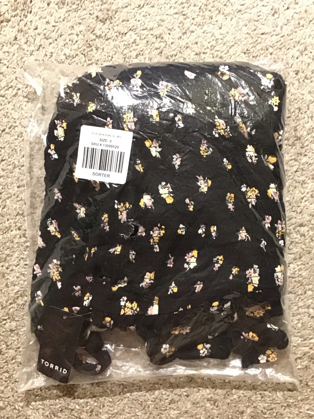 Smocked black Floral Jumpsuit torrid 0x NWT - Picture 5 of 6